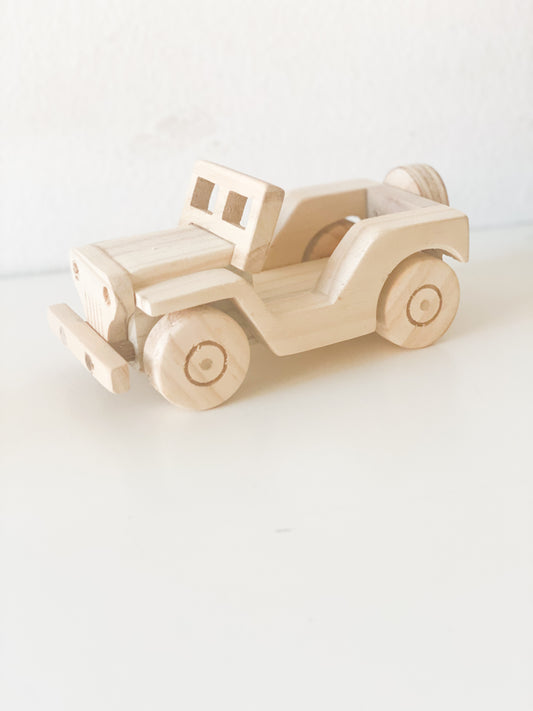 Auto| jeep de madera para jugar y decorar en Keiki