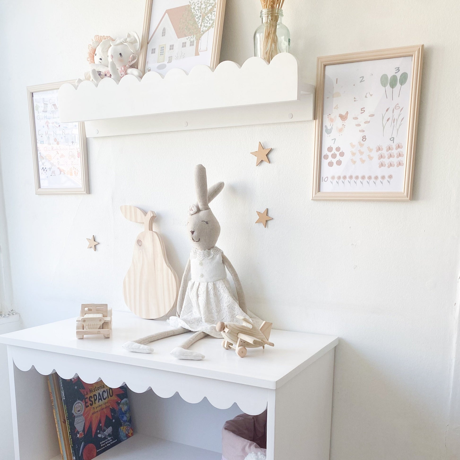 repisa de niños para habitaciones infantiles 